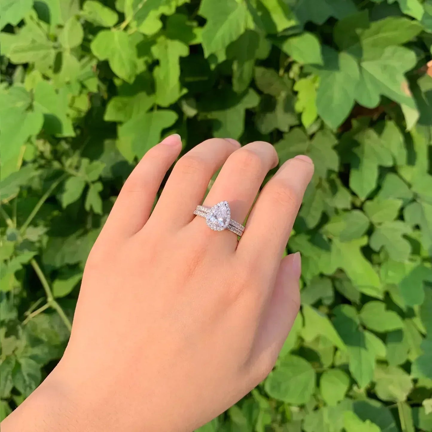 Newshe 2 Pieces Tear Drop Shape Engagement Ring Wedding Band for Women 925 Silver Bridal Jewelry High Grade Cubic Zircons