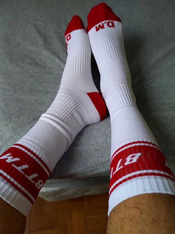 Men's Nylon Sports Socks Long Tube Football Comfortable Socks
