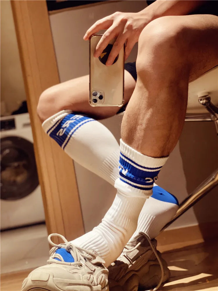 Men's Nylon Sports Socks Long Tube Football Comfortable Socks