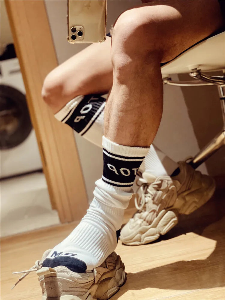 Men's Nylon Sports Socks Long Tube Football Comfortable Socks
