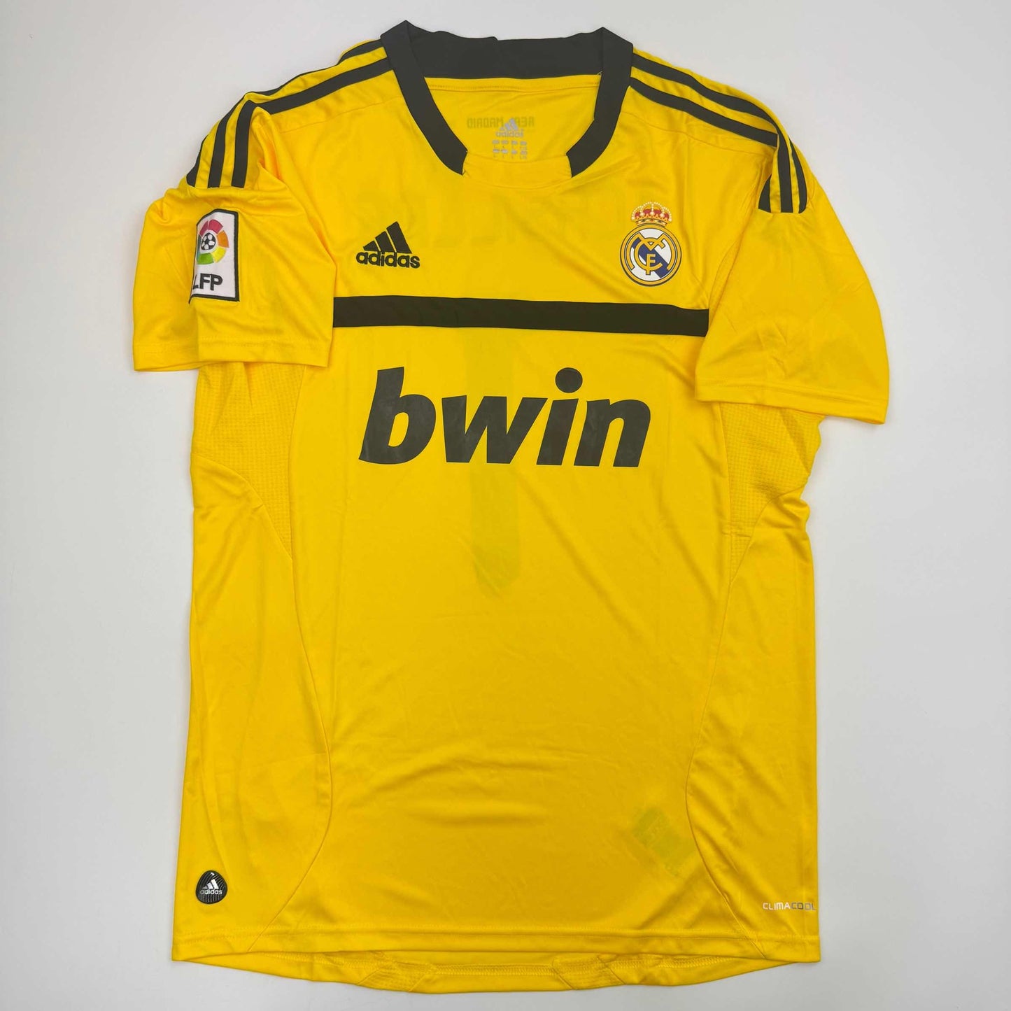 Autographed/Signed Iker Casillas Real Madrid Yellow Soccer Jersey Beckett BAS COA