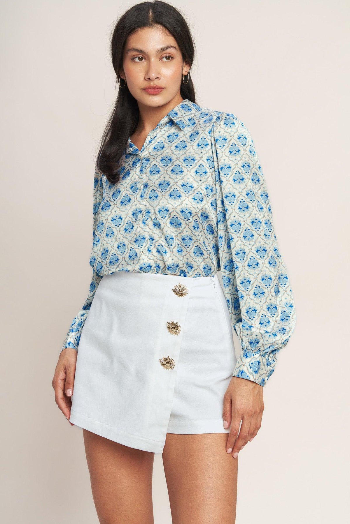 THE DETAILS MAKE IT WOVEN SKORT