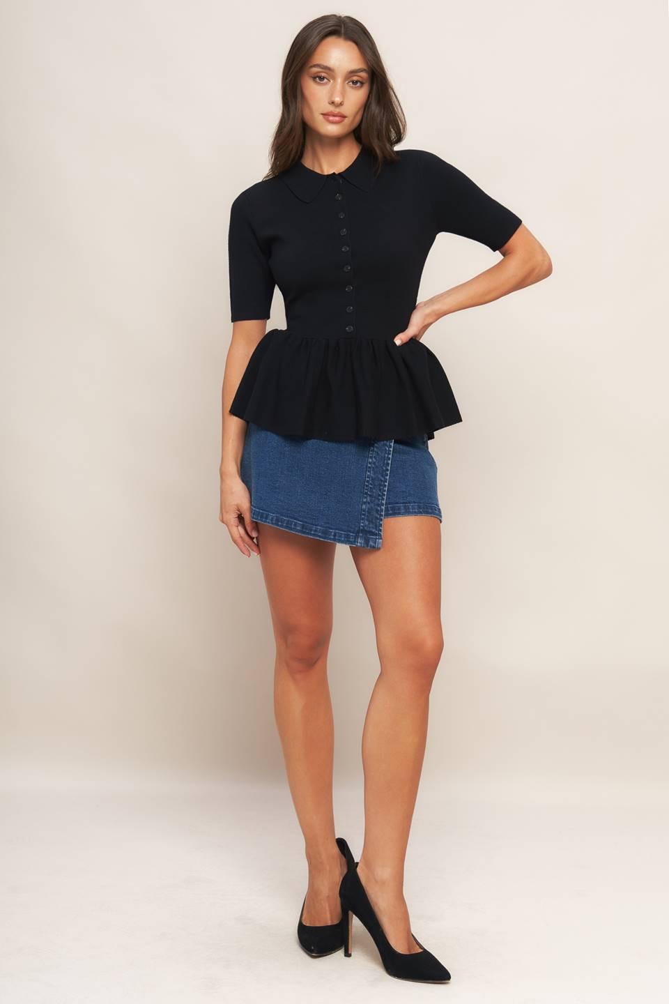 SWEET SERENADE BLACK WOVEN TOP