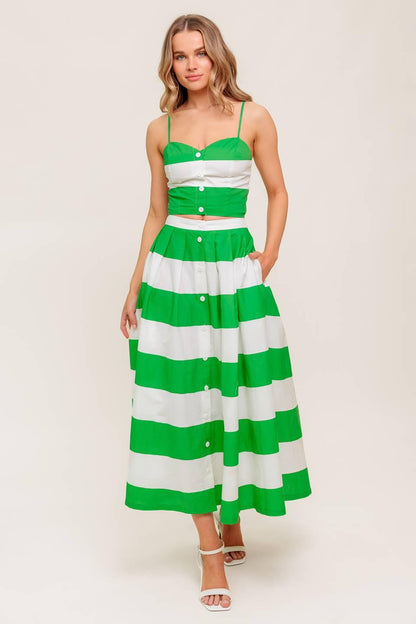 INFINITE FLARE GREEN WOVEN TOP AND SKIRT SET
