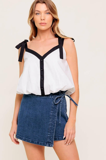 SCENT OF SPRING WOVEN TOP
