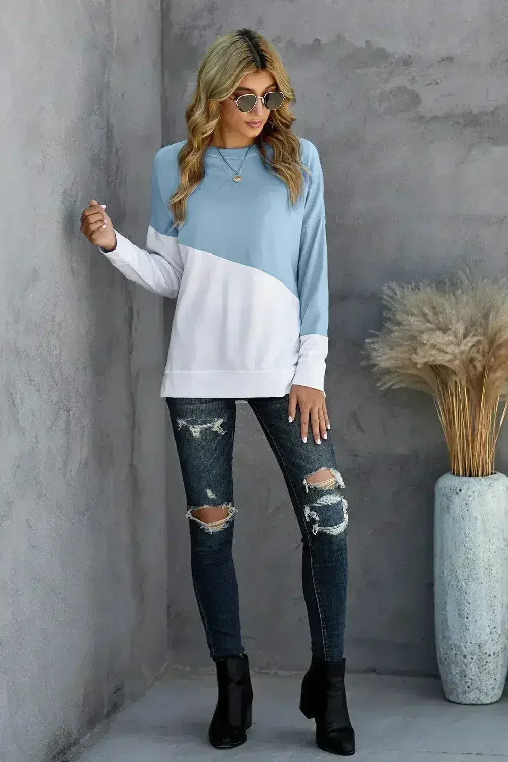 Light Blue White Patchwork Dropped Shoulder Sweatshirt