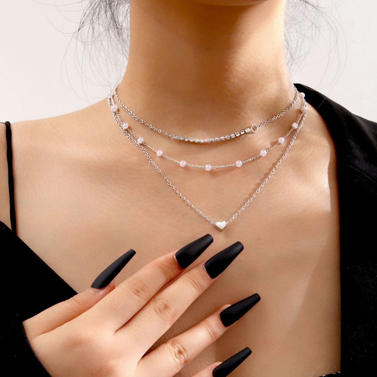 Pearl Pendant Multi-layer Necklace Stylish Women