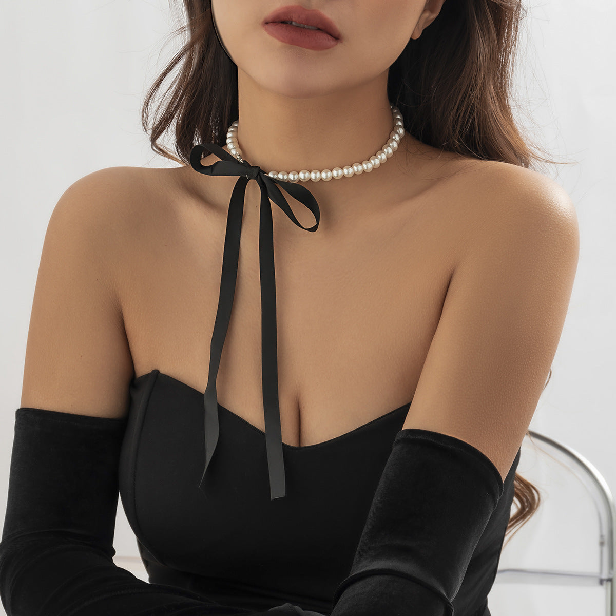 Lace up Velvet Long Pearl Necklace for Women