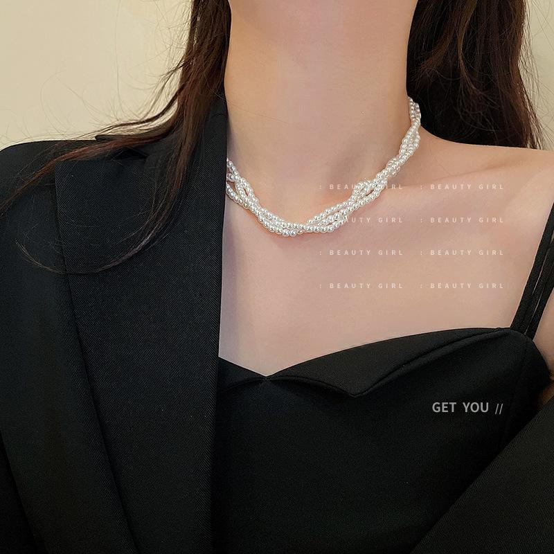 Multilayer Twisted Necklace Pearl Clavicle Chain