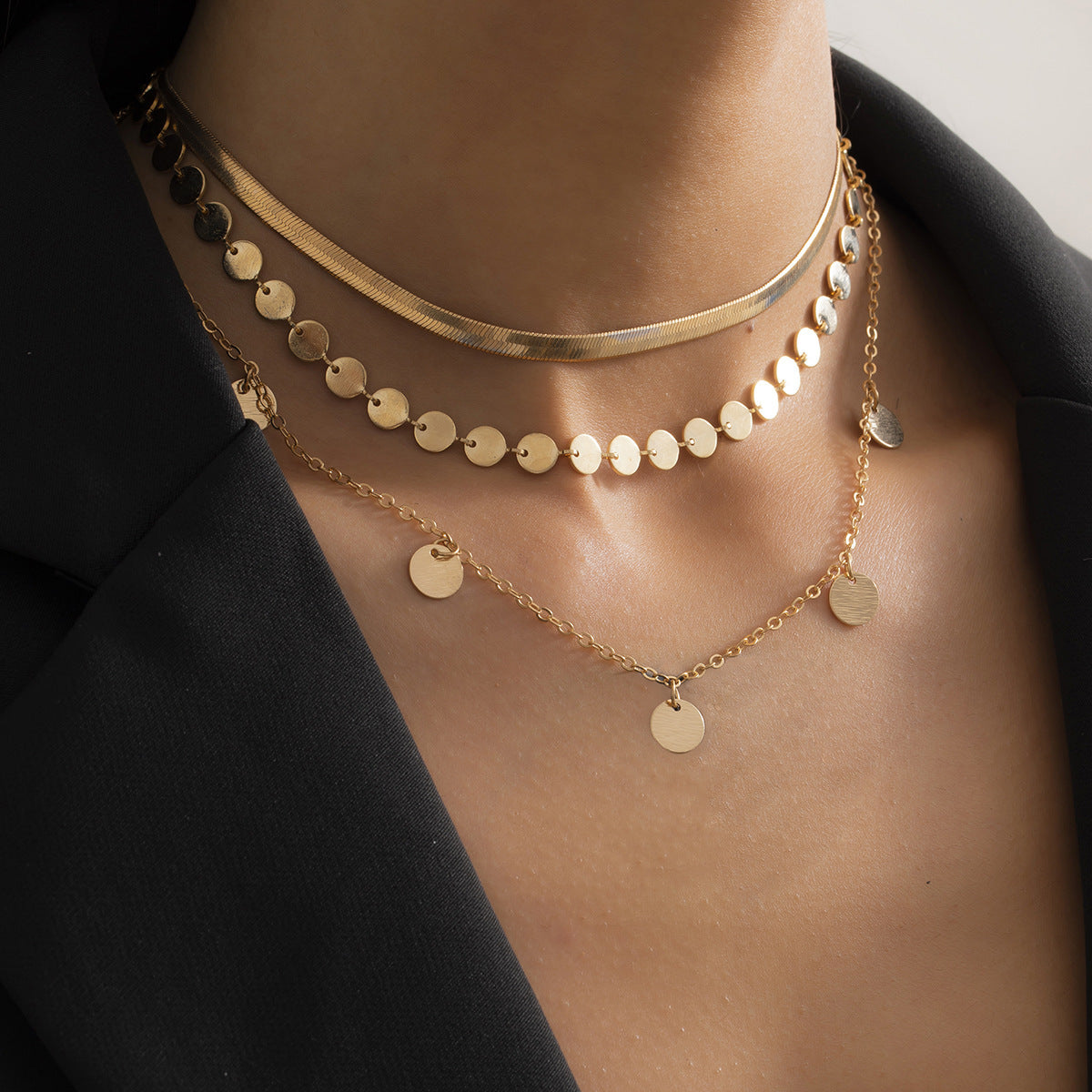 Geometric Flat Snake Bone Chain Sequins Necklace