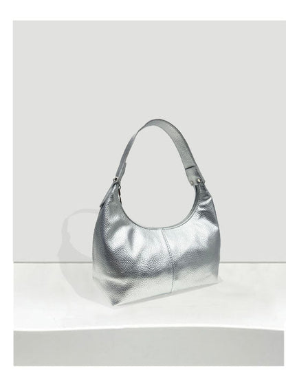 Chic Small Shoulder Bag – Versatile Armpit Bag for Autumn and Winter Commuters, Stylish Women's Hobo Handbag