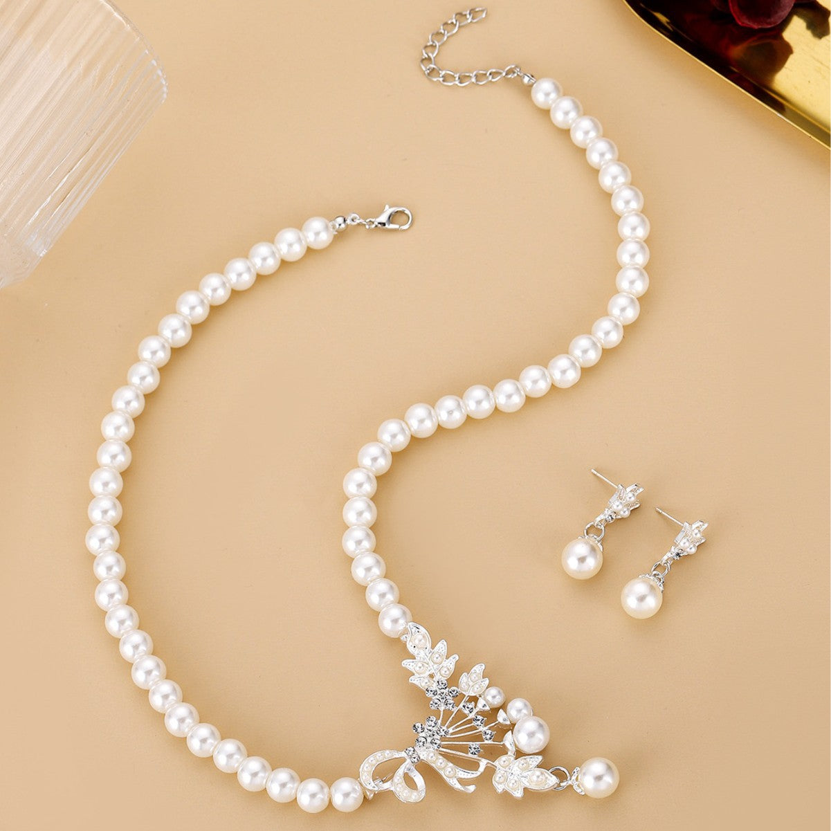 Vintage Pearl Flower Necklace Earrings Set