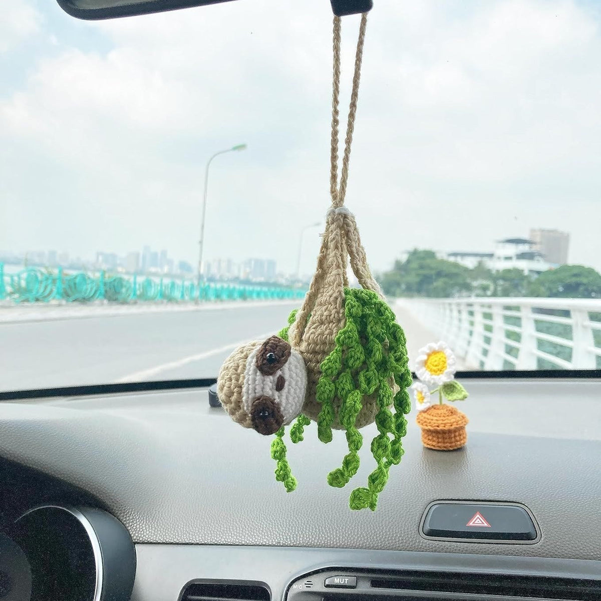 Car plant pendant Car decoration Rearview mirror pendant Creative wool in the car