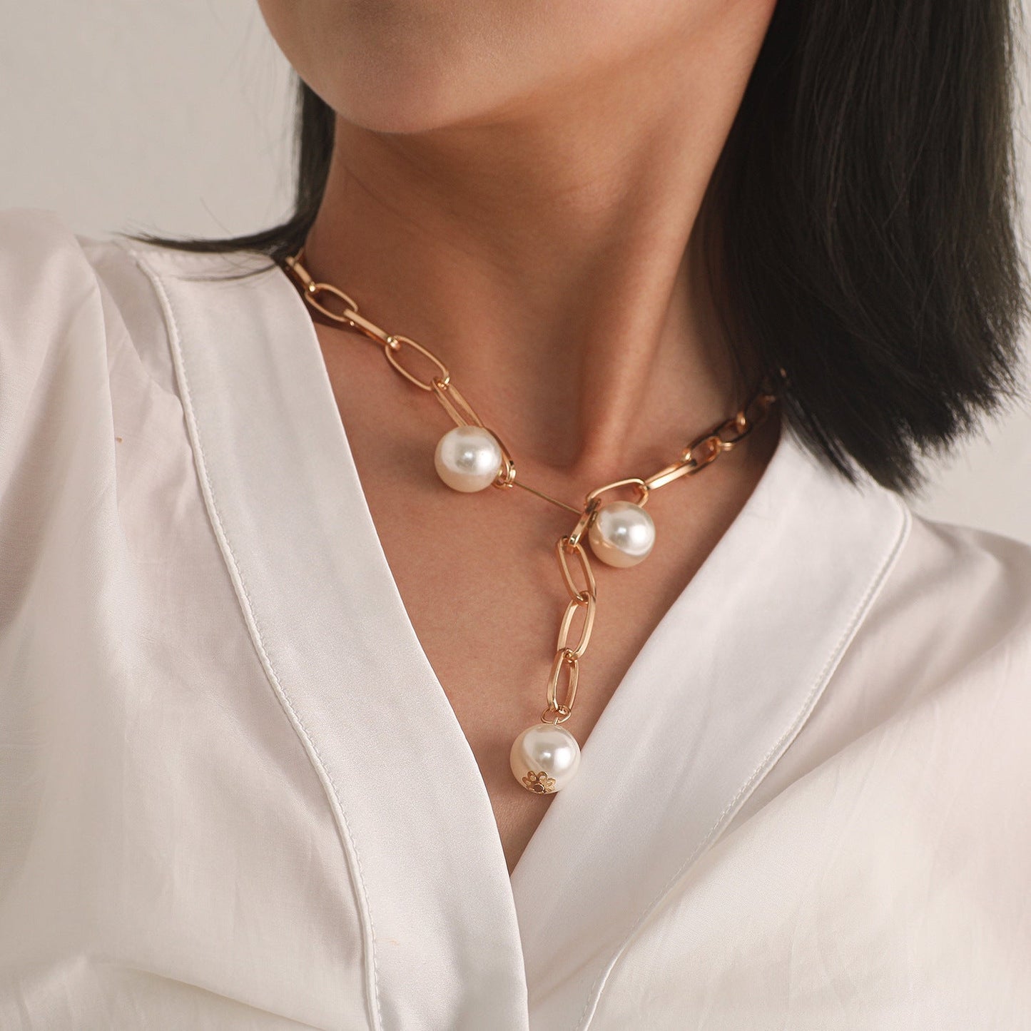 Exaggerated Brooch Pearl Pendant Multi Layer Necklace