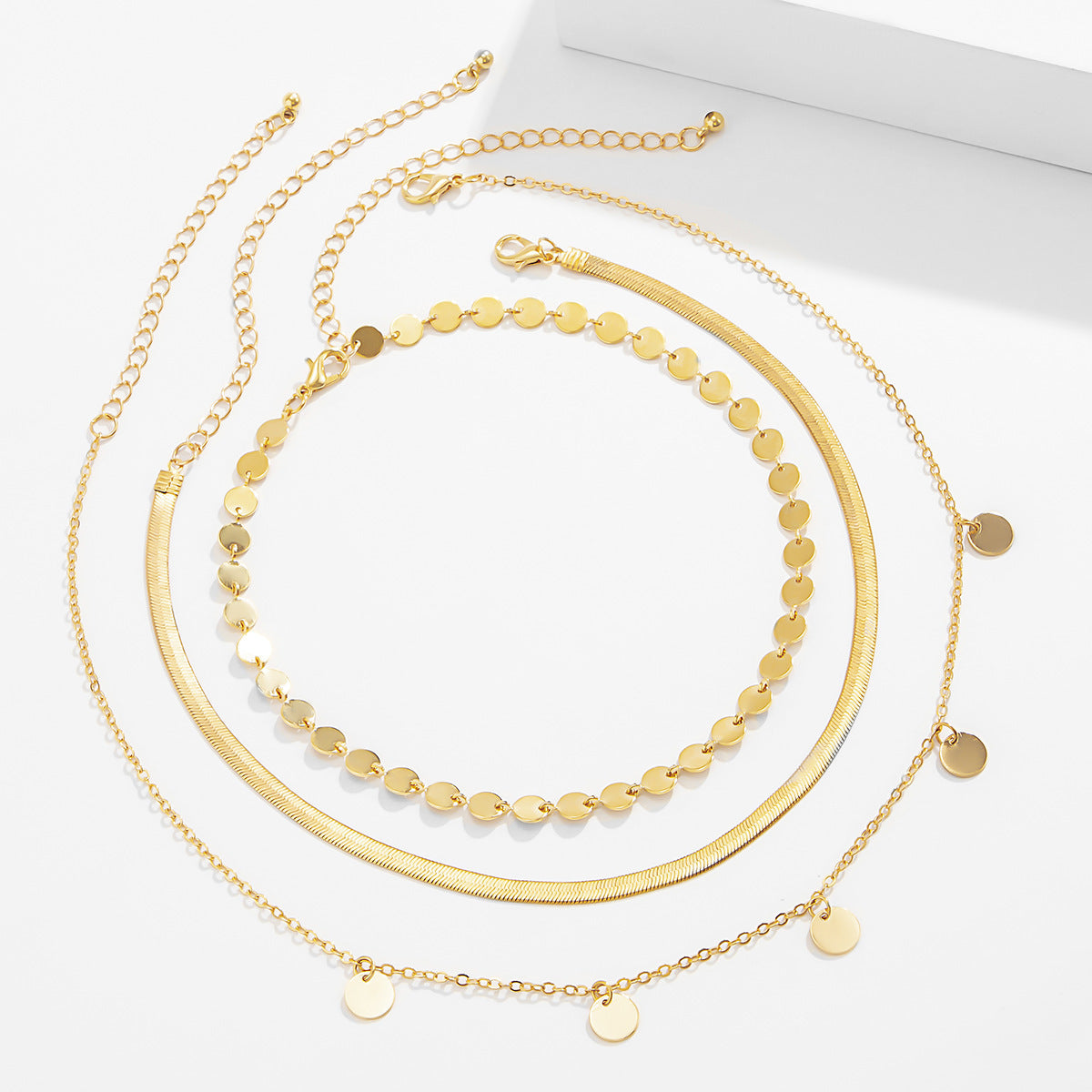 Geometric Flat Snake Bone Chain Sequins Necklace