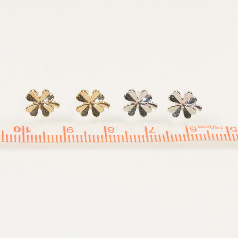 Small Four Leaf Clover Stud Earings