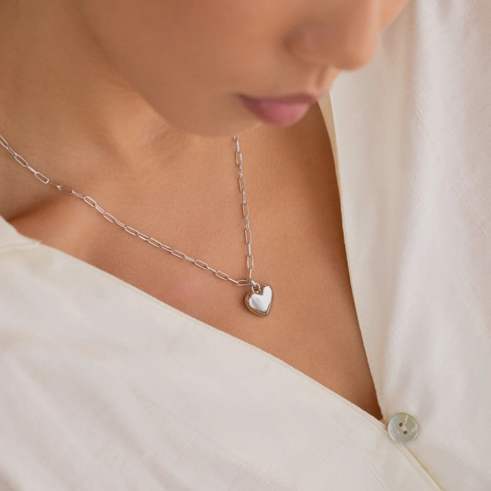 Vintage Gold Heart Charm Necklace