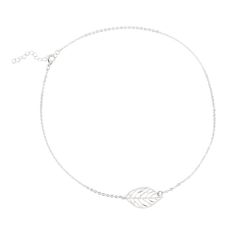 Leaf Pendant Necklace