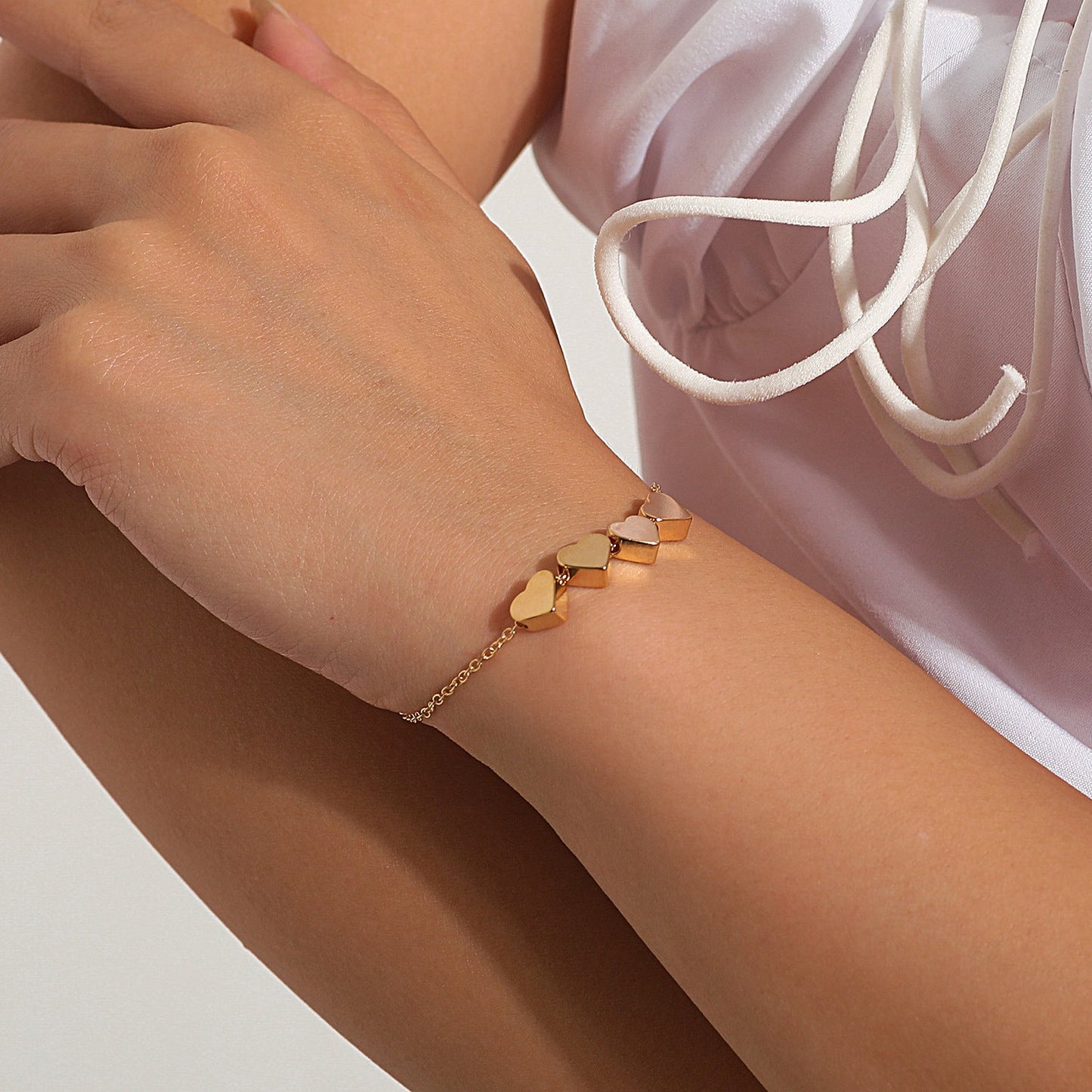 Women Heart Charm Bracelet