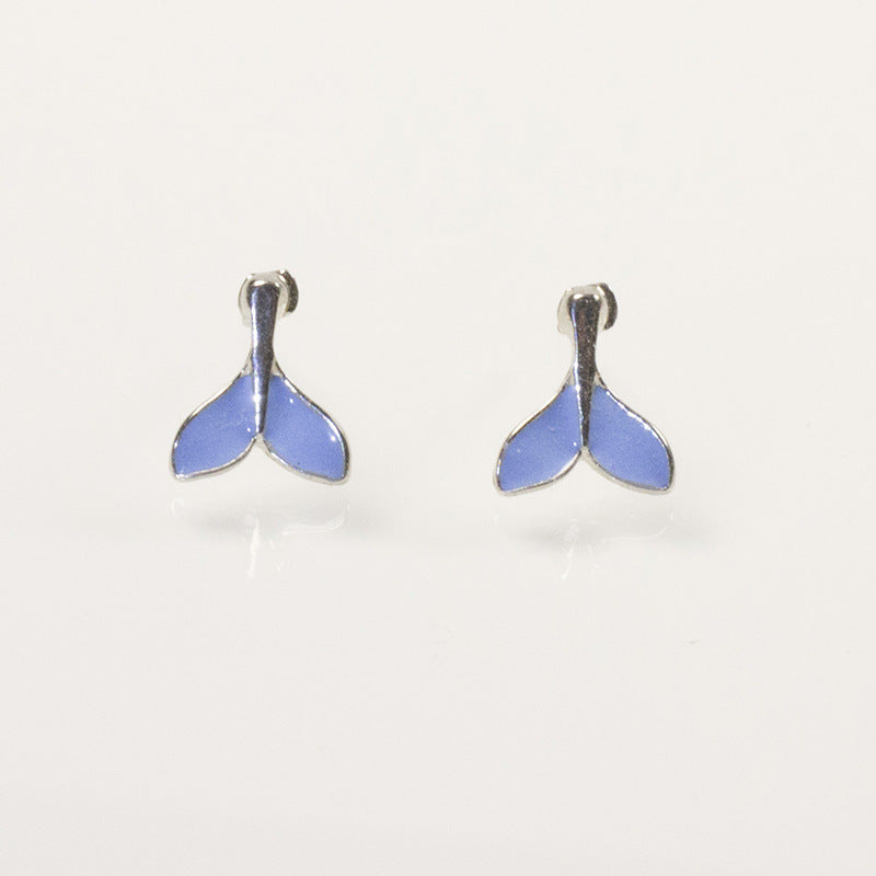 Fashion Small Fishtail Stud Earrings