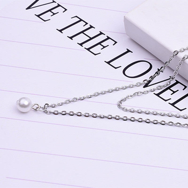Simple Design Pearl Pendant Necklace