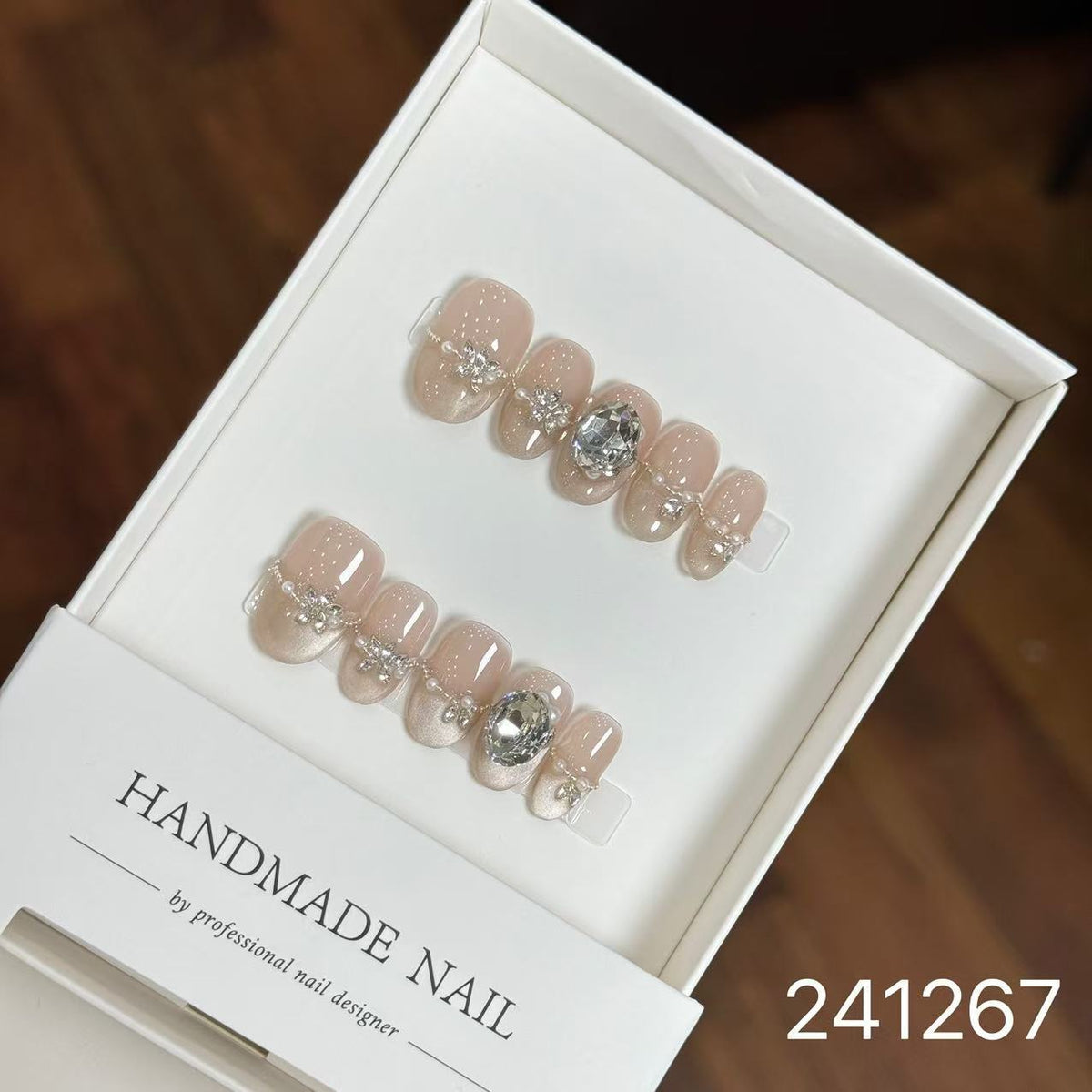 1028- Handmade press on nails fake nails removable