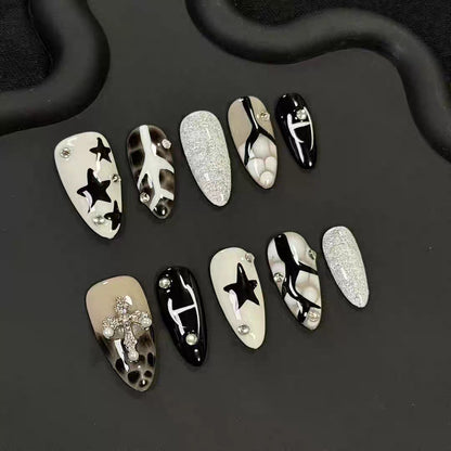 Handcrafted Sweet Cool Black and White Graffiti [Metal Star] Spice Girl French White