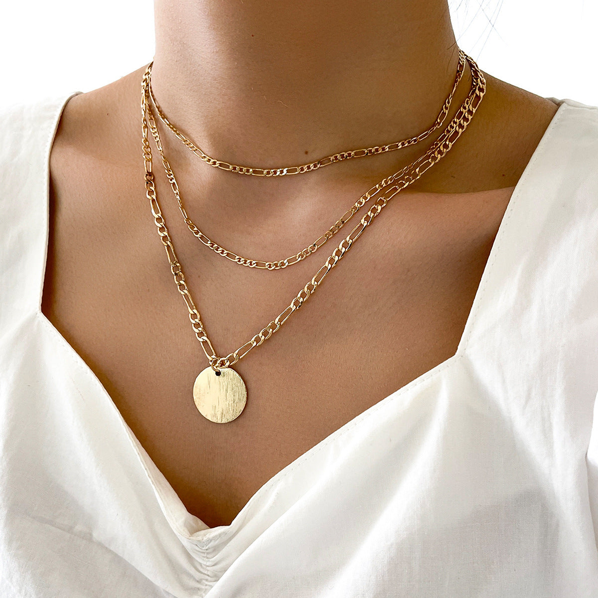 Vintage Layered Choker Necklace Geometric Round Pendant Necklace
