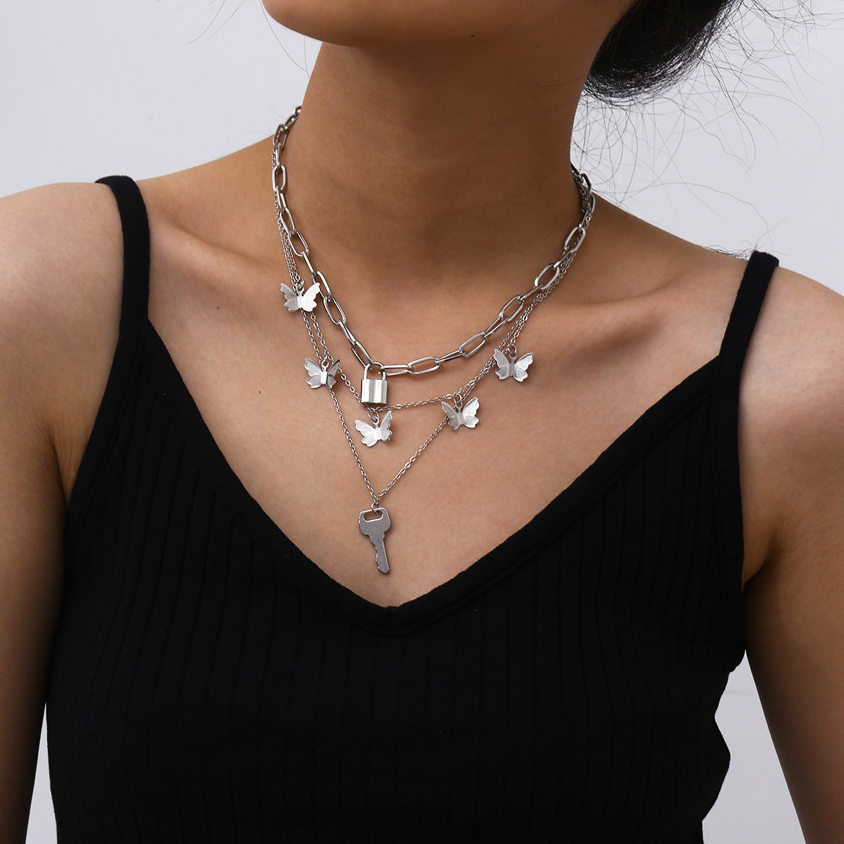 Layer Chain Butterfly Necklace