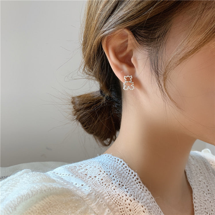 Pearl Bear Earring