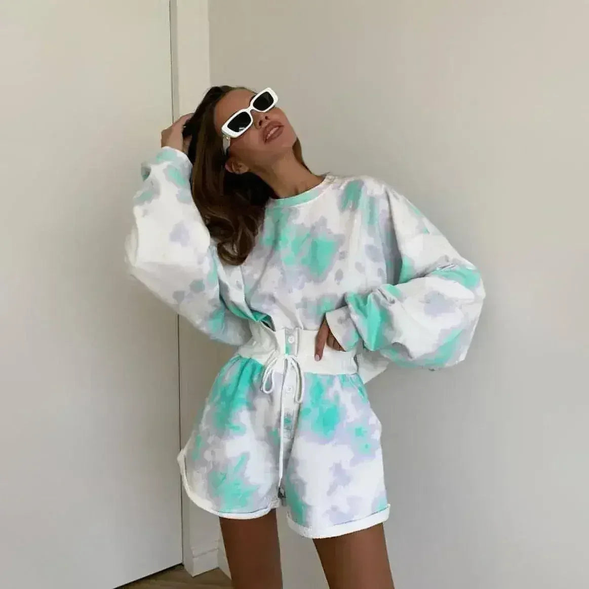 Lace-up Shorts Tie-dye Two-piece Set For Women