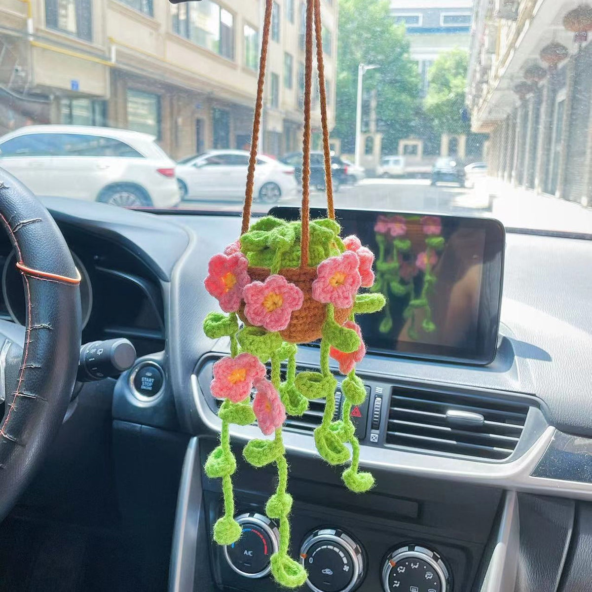 Car plant pendant Car decoration Rearview mirror pendant Creative wool in the car