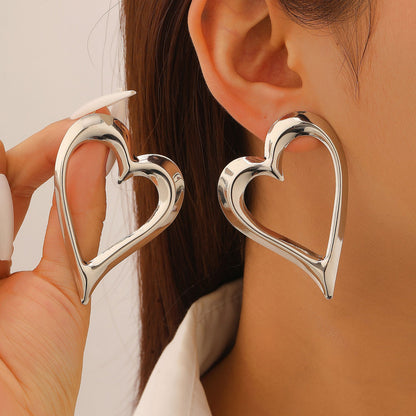 Gold Plated Hollow Large Heart Stud Earrings Vintage Minimalist Metal Heart Earrings