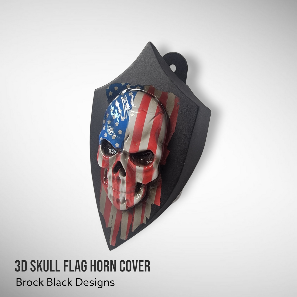 Custom Side-mounted horn 3D skull with tattered American flag