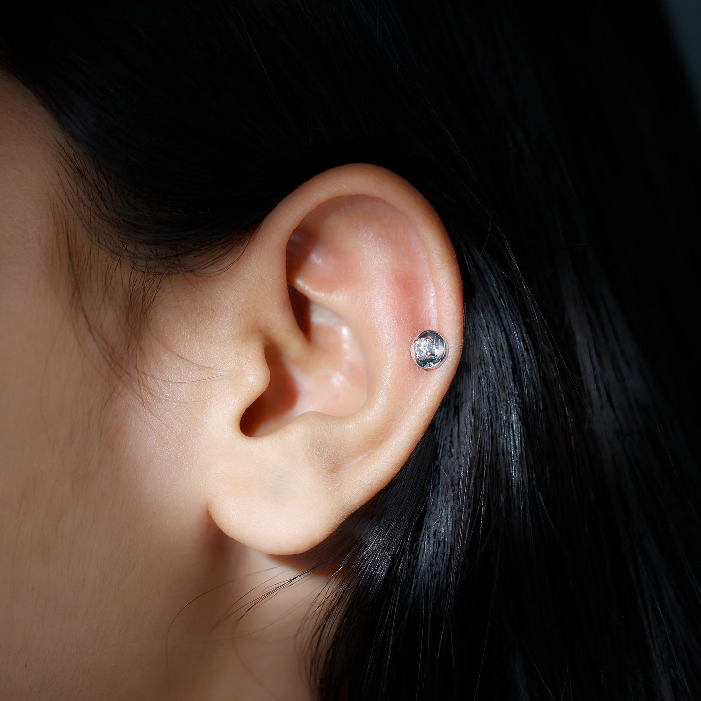 Solitaire Moissanite Circle Cartilage Earring