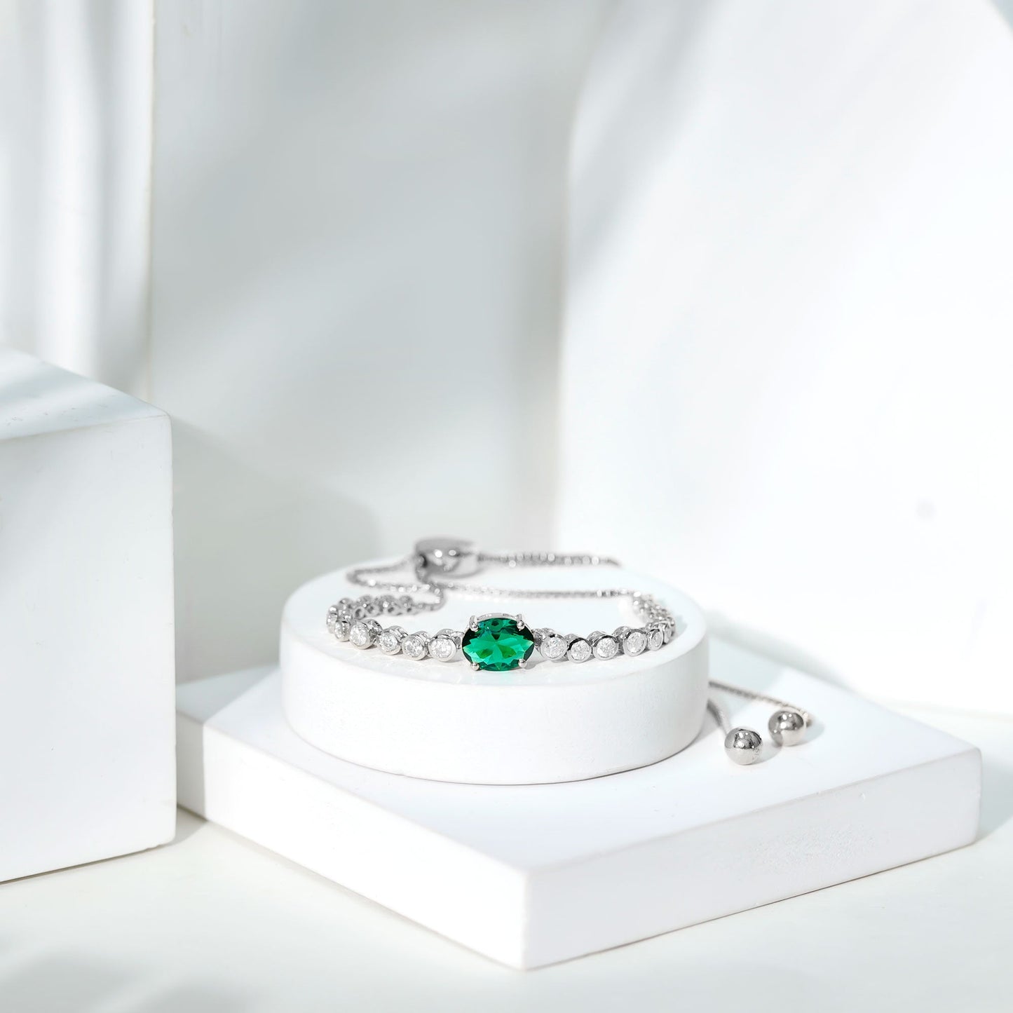 Certified 1.2 Carat Oval Lab Grown Emerald Bolo Bracelet with Diamond