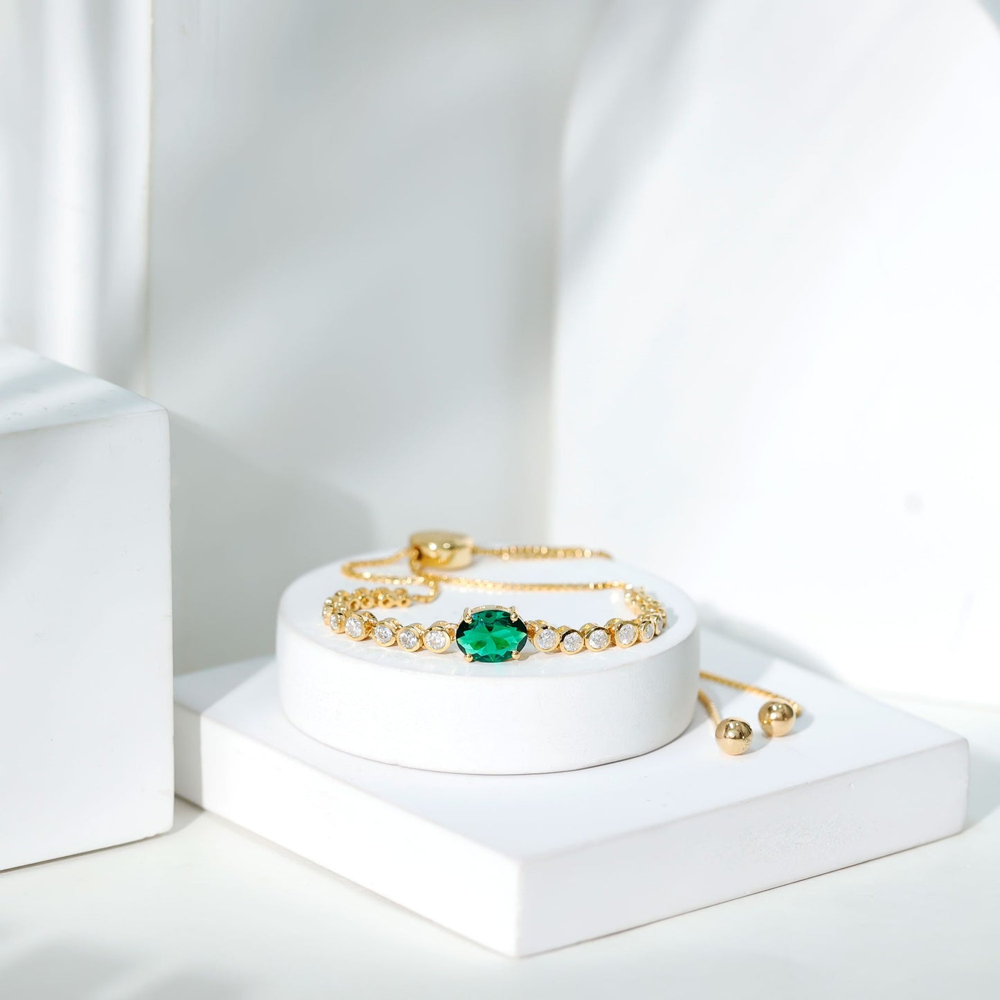 Certified 1.2 Carat Oval Lab Grown Emerald Bolo Bracelet with Diamond