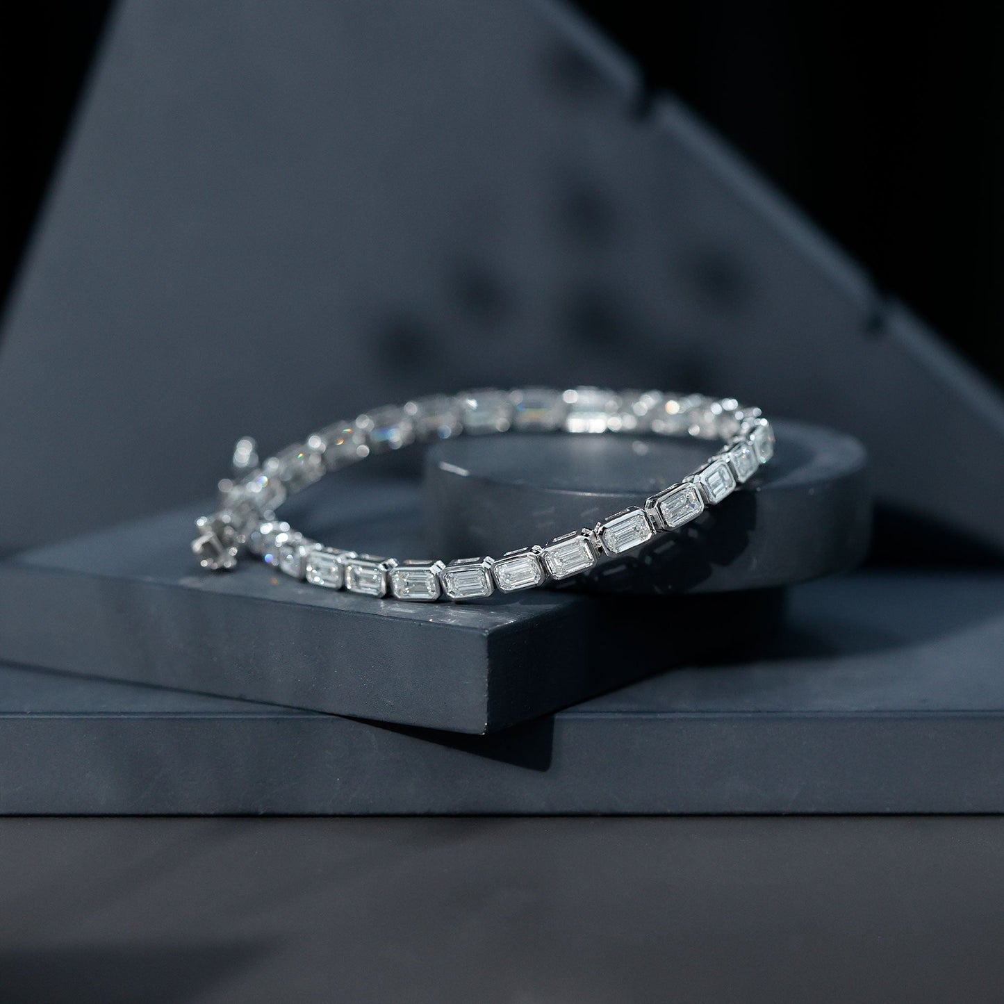 Emerald Cut Lab Grown Diamond Tennis Bracelet in Bezel Setting