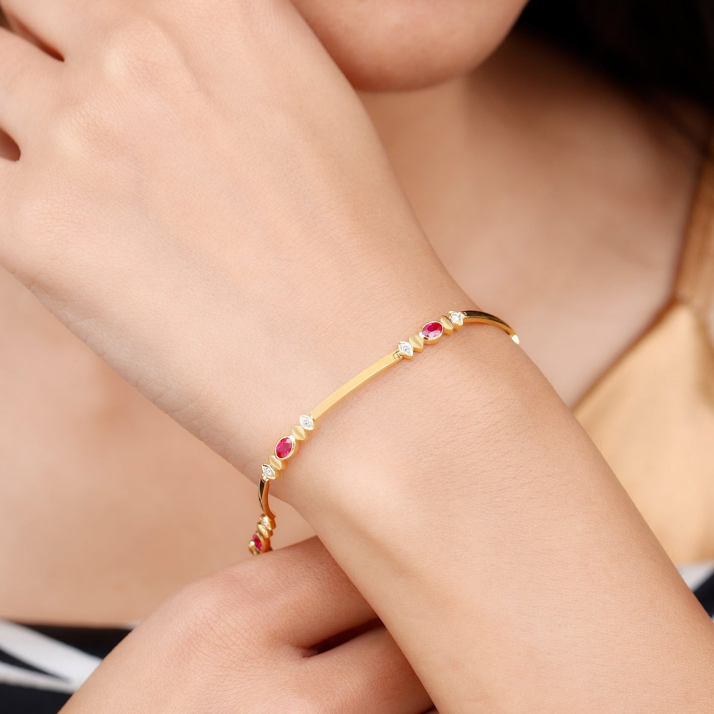 Oval Lab Grown Ruby Link Bracelet with Diamond