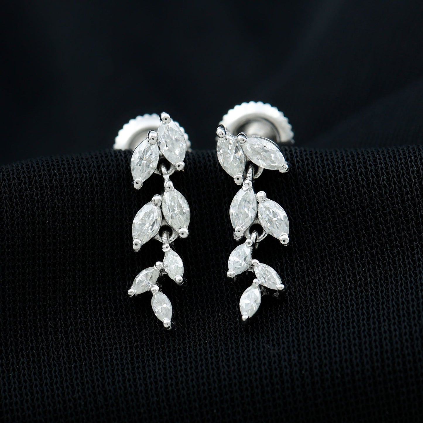 Certified Lab Grown Diamond Dangling Earrings for Women