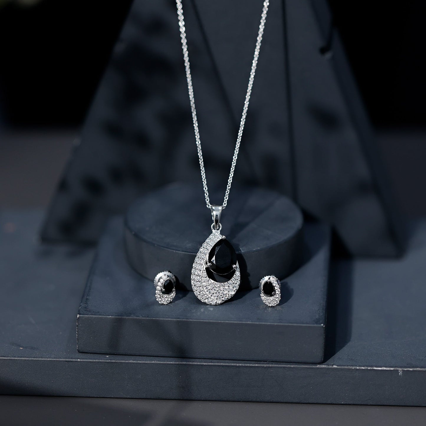 Natural Black Onyx Teardrop Necklace and Earrings Set with Certificate