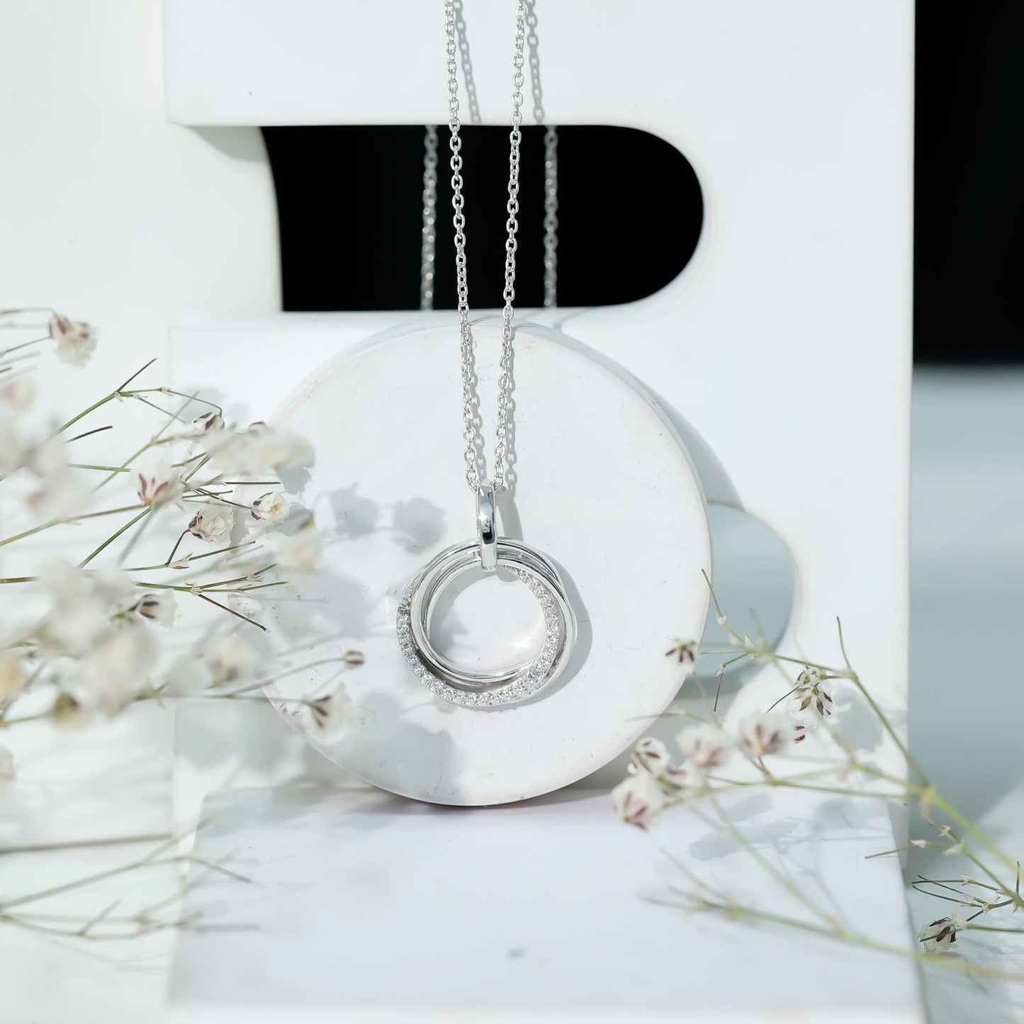 Womens Moissanite Eternity Necklace With Chain