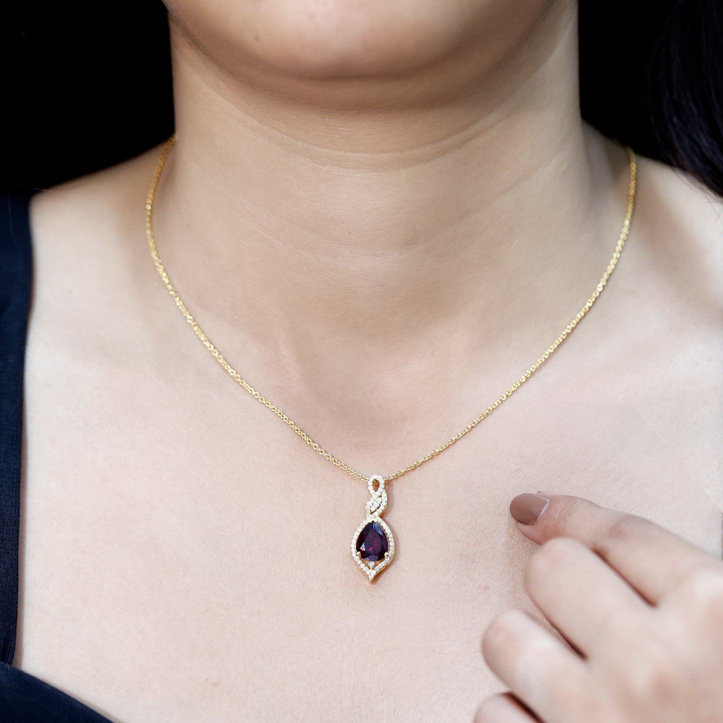 2.5 Carat Pear Shaped Rhodolite Diamond Wedding Necklace for Bride