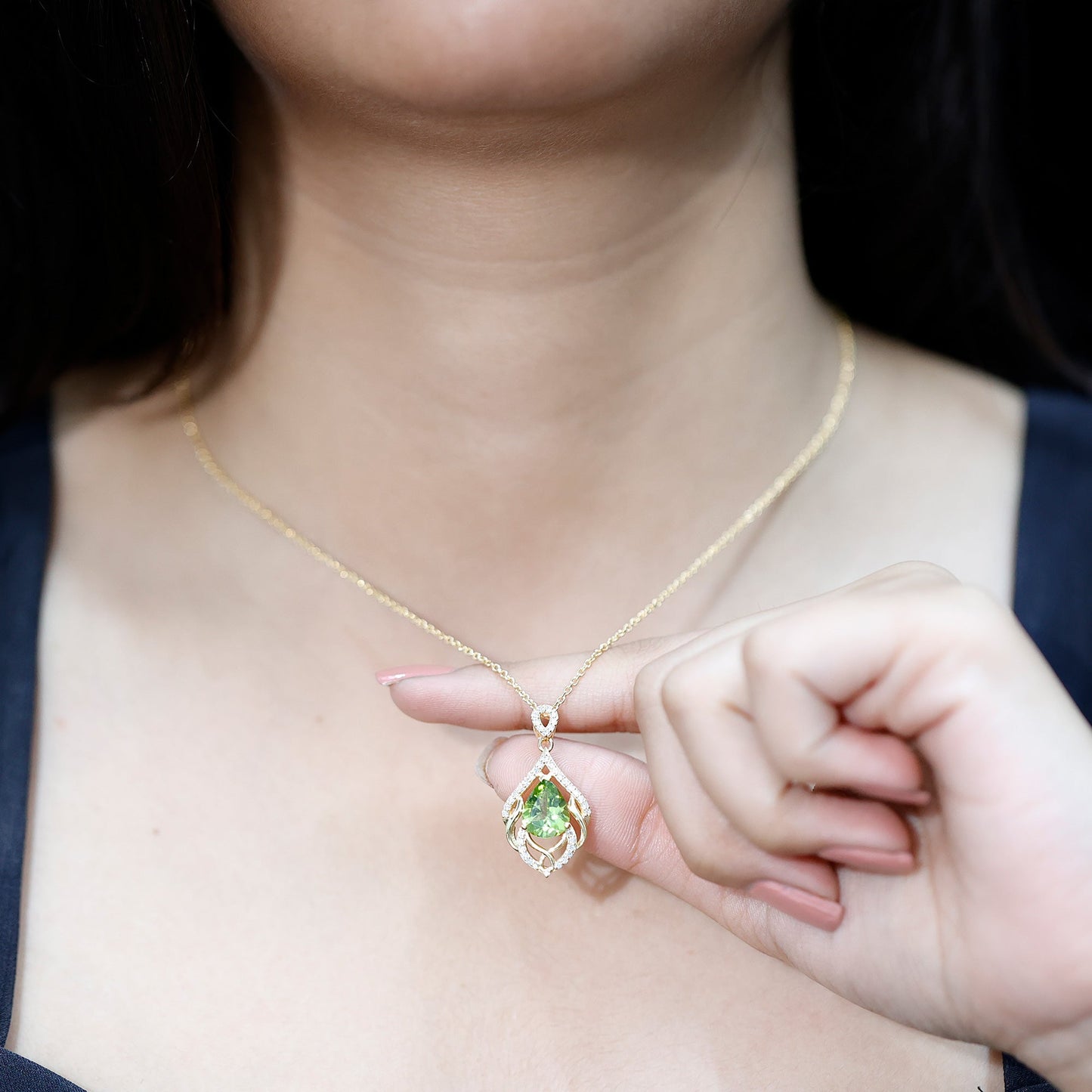Designer 2.2 Carat Peridot Necklace with Lab Diamond