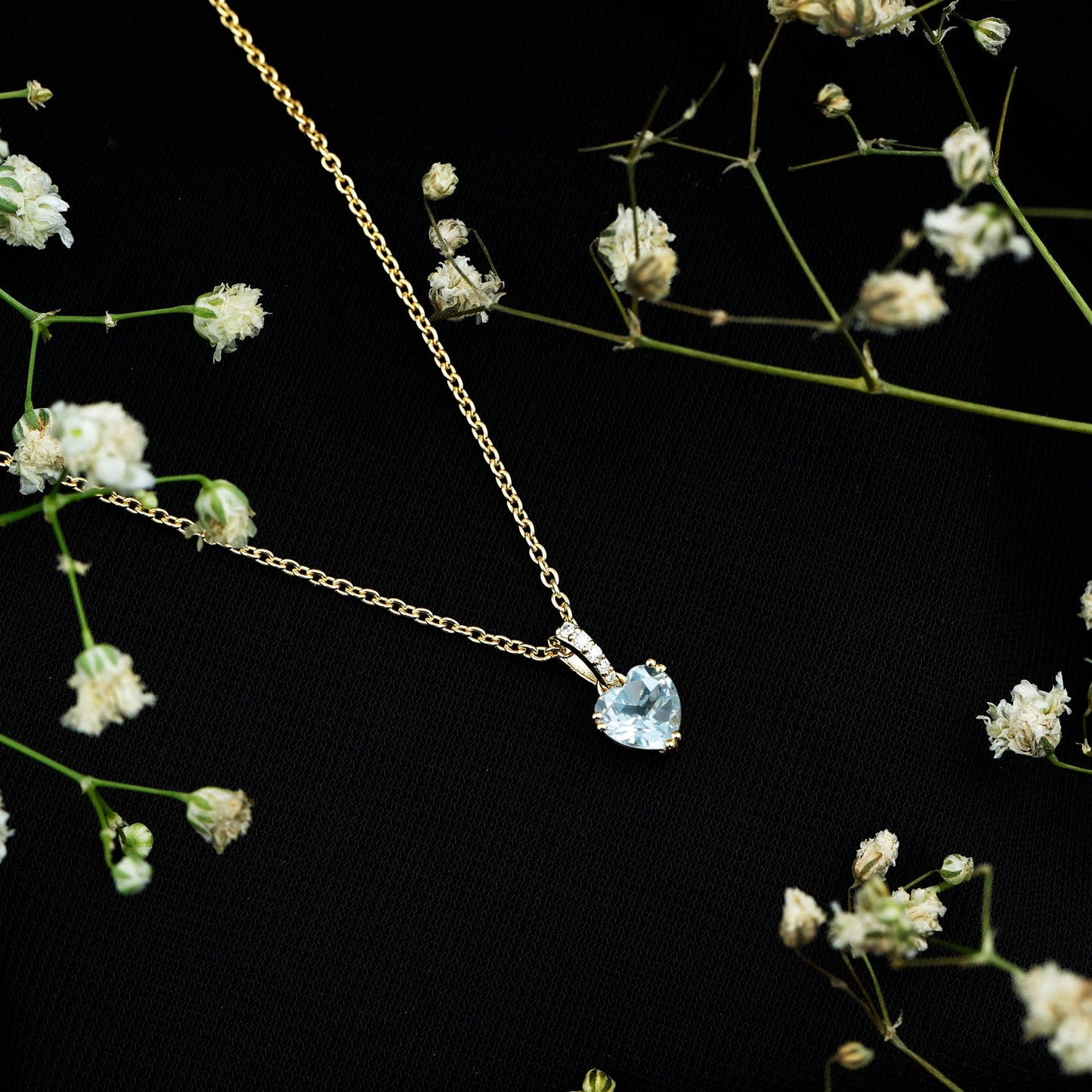 1 Carat Sky Blue Topaz Heart Pendant Necklace with Diamond
