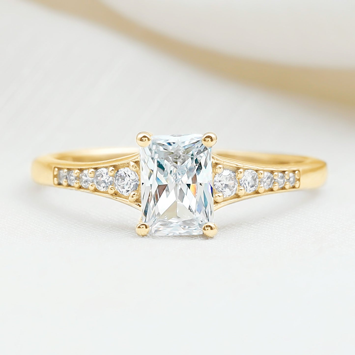 Brilliant Cut 1.7 Carat Lab Grown Diamond Emerald Cut Engagement Ring