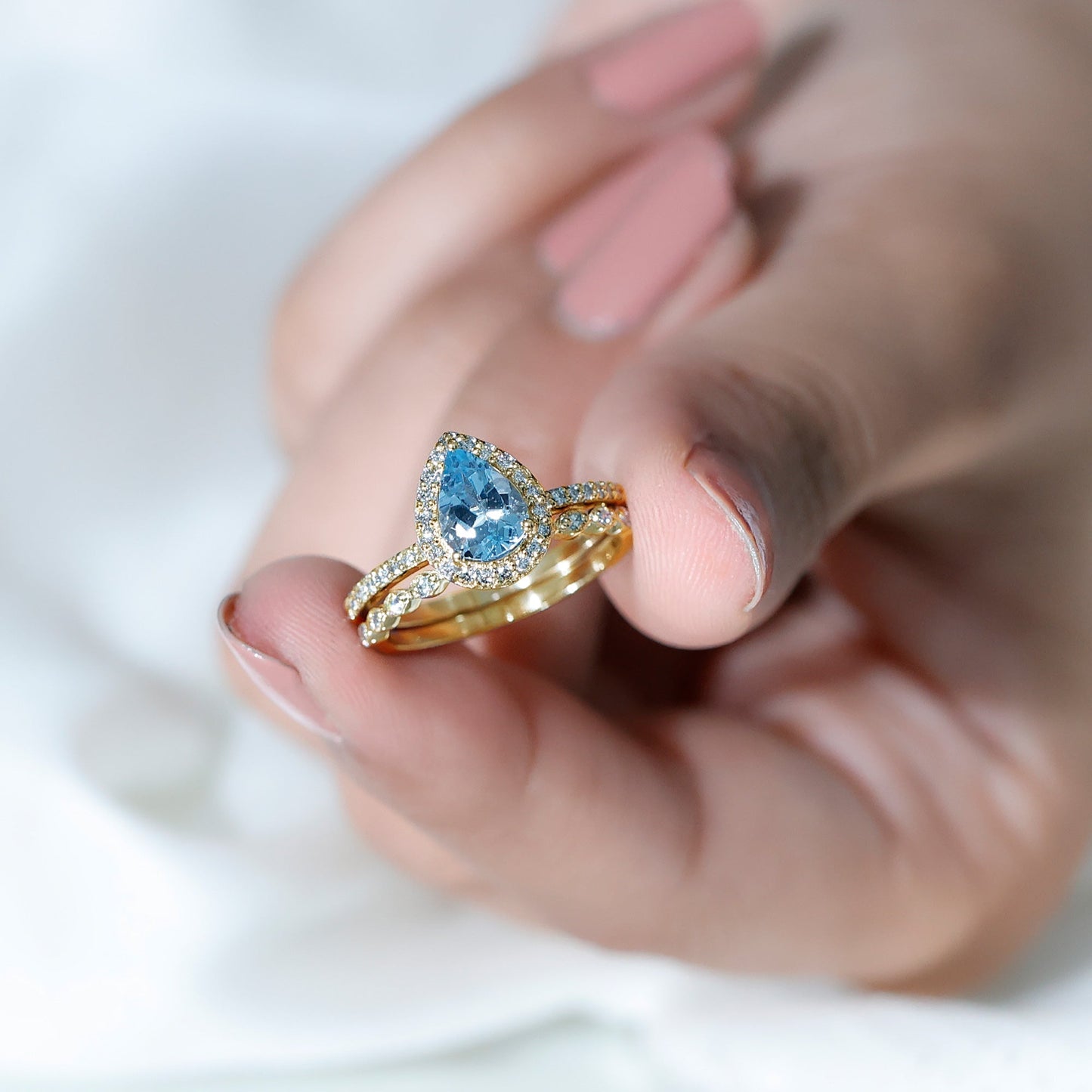 Genuine 1 Carat Aquamarine Bridal Ring Set with Diamond