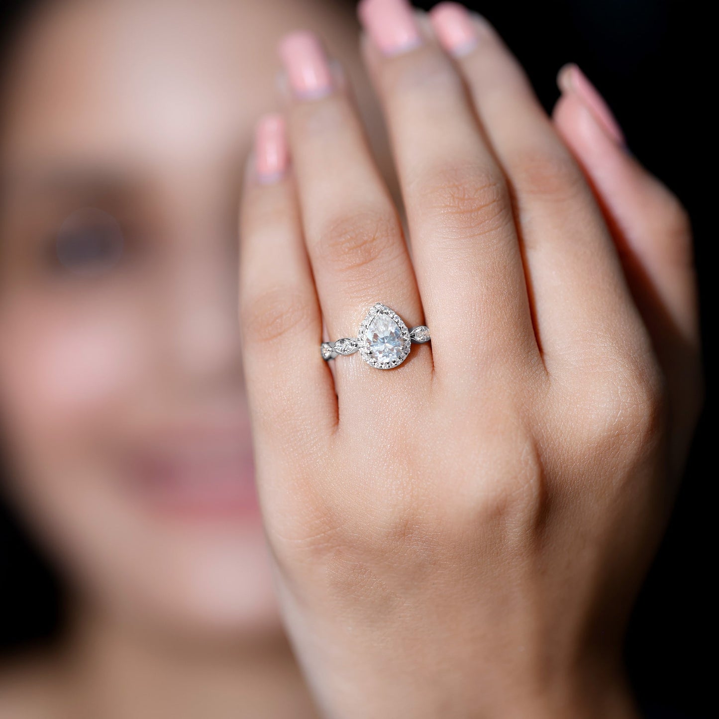 Lab Grown Diamond Teardrop Engagement Ring with Scalloped Shank