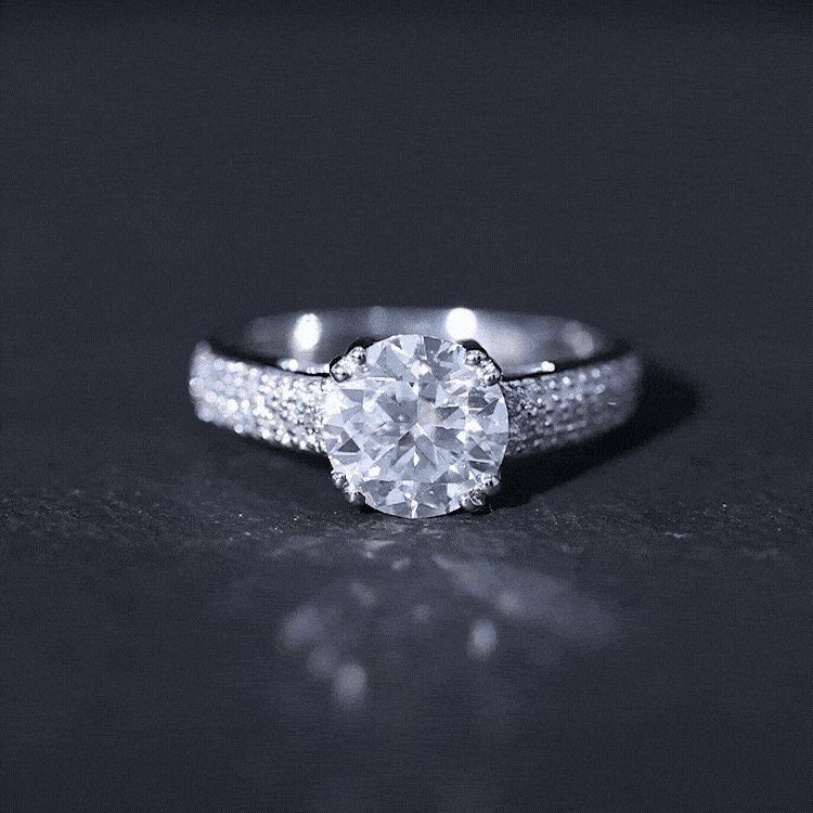 Lab Grown Diamond Engagement Ring With Double Prongs