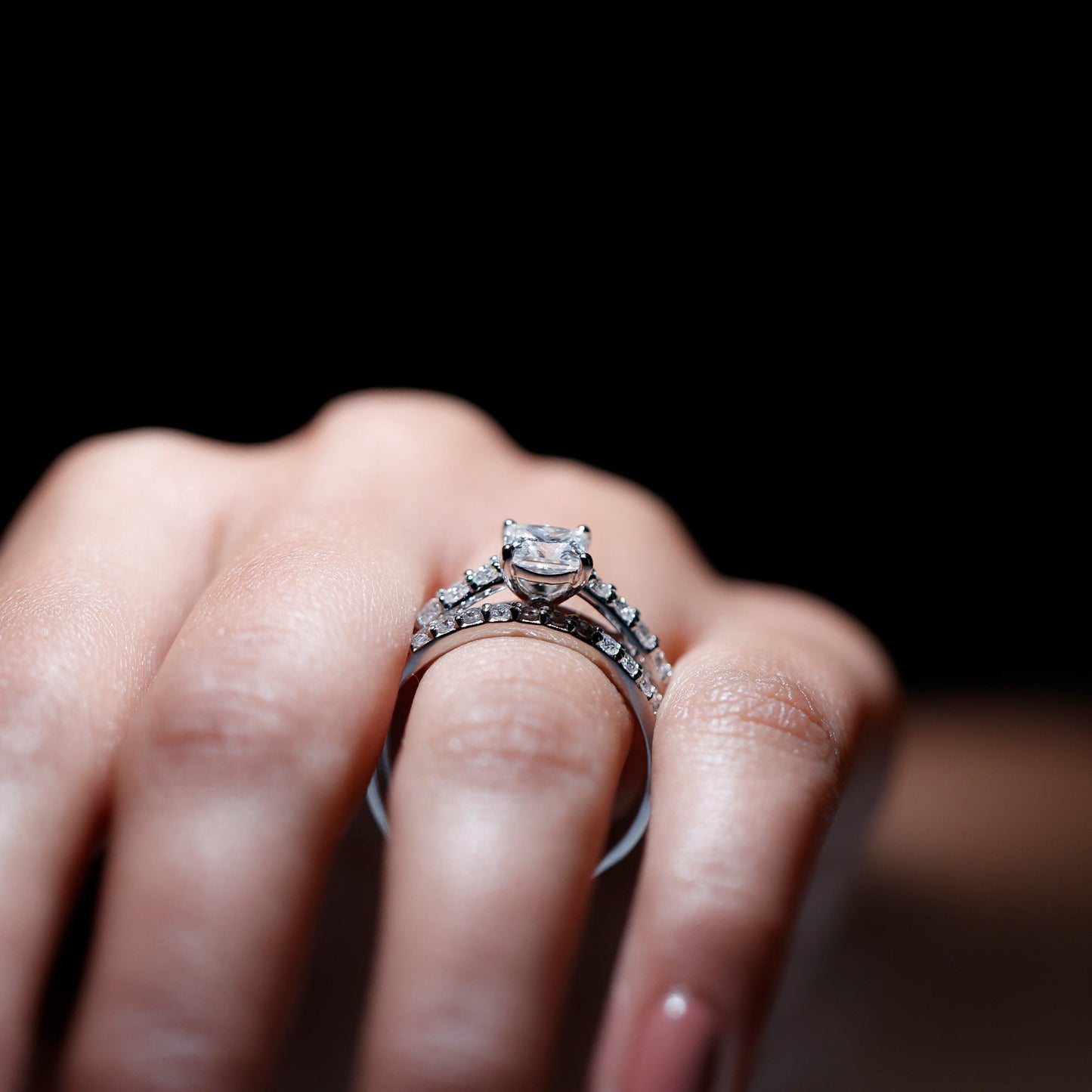IGI Certified 1 Carat Lab Grown Diamond Princess Cut Engagement Ring with Band